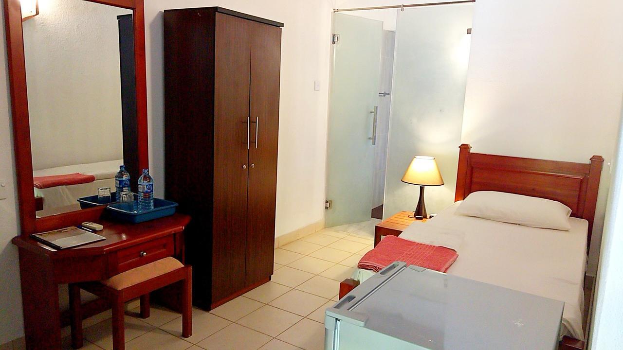 Tropical Villas Negombo Eksteriør billede